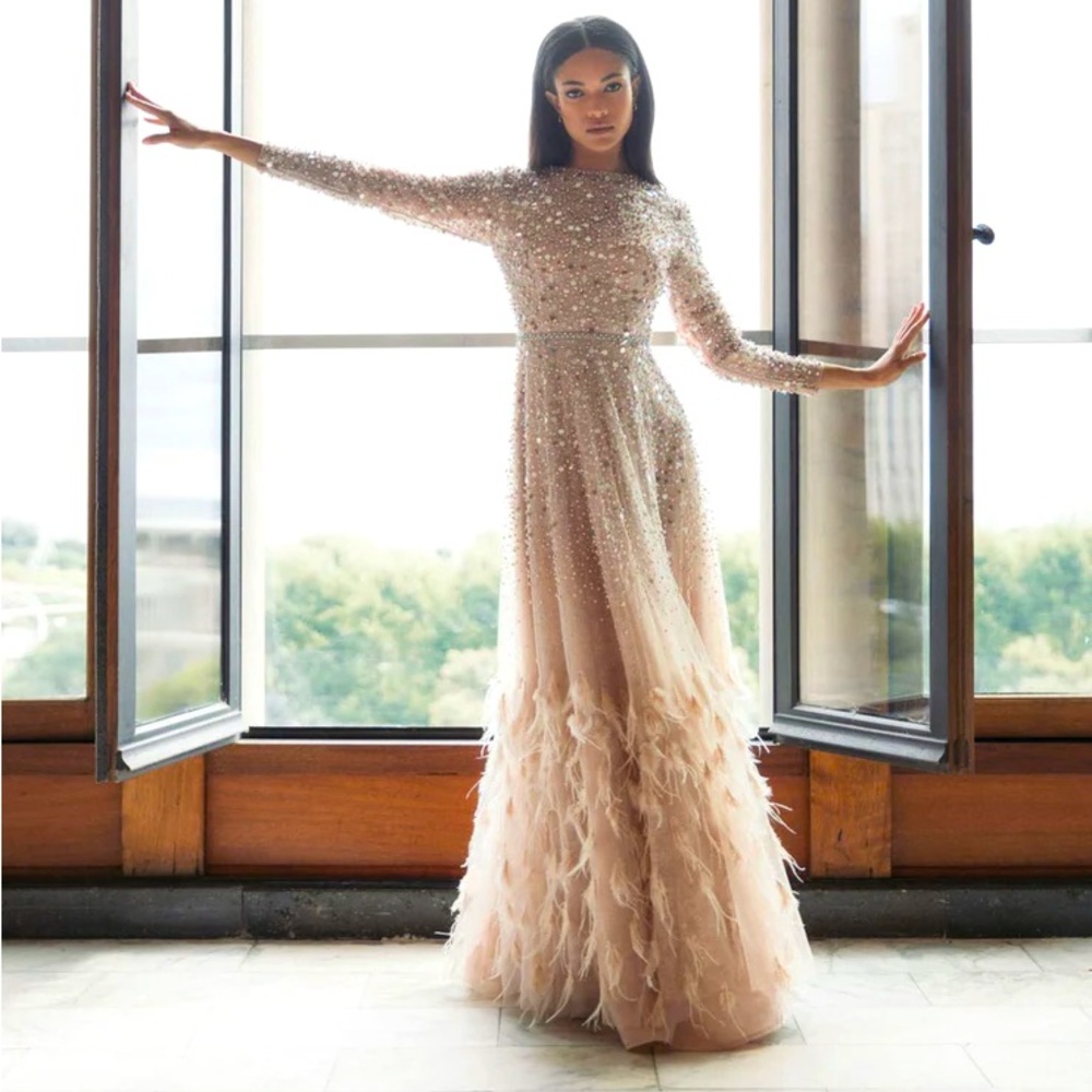 🔴MAC DUGGAL STUNNING FEATHER GOWN Style 11782 - Picture 2 of 16